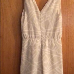 Get the L👀K + AX Jumper + Bracelet + Earrings